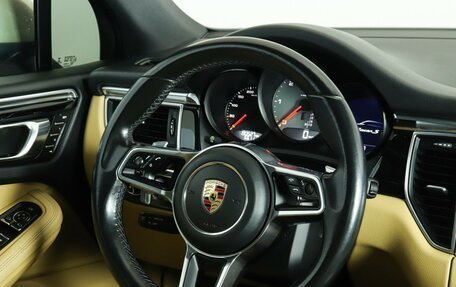 Porsche Macan I рестайлинг, 2016 год, 3 249 000 рублей, 23 фотография