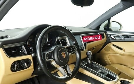 Porsche Macan I рестайлинг, 2016 год, 3 249 000 рублей, 13 фотография
