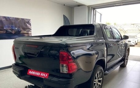 Toyota Hilux VIII, 2015 год, 2 750 000 рублей, 6 фотография