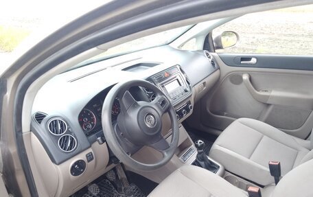 Volkswagen Golf Plus II, 2011 год, 630 000 рублей, 3 фотография