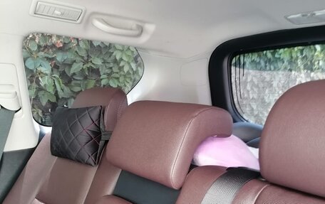 Toyota Land Cruiser Prado 150 рестайлинг 2, 2021 год, 4 099 000 рублей, 9 фотография