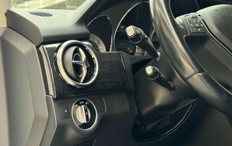 Mercedes-Benz GLK-Класс, 2014 год, 2 100 000 рублей, 15 фотография