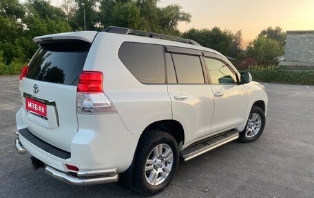 Toyota Land Cruiser Prado 150 рестайлинг 2, 2011 год, 2 500 000 рублей, 4 фотография