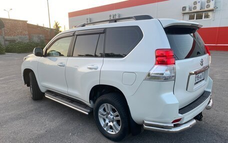 Toyota Land Cruiser Prado 150 рестайлинг 2, 2011 год, 2 500 000 рублей, 8 фотография