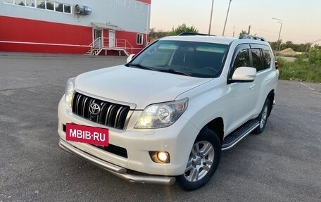 Toyota Land Cruiser Prado 150 рестайлинг 2, 2011 год, 2 500 000 рублей, 10 фотография
