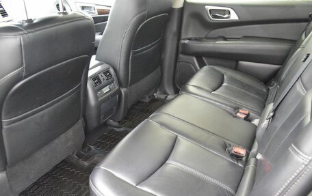 Nissan Pathfinder, 2016 год, 2 051 000 рублей, 9 фотография