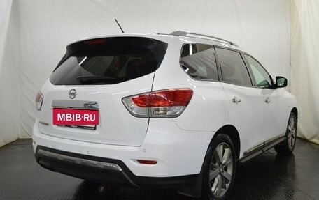 Nissan Pathfinder, 2016 год, 2 051 000 рублей, 4 фотография