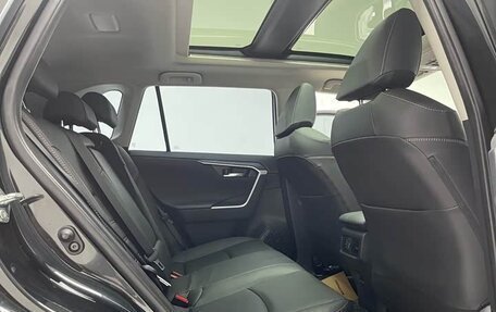 Toyota RAV4, 2023 год, 2 620 000 рублей, 11 фотография