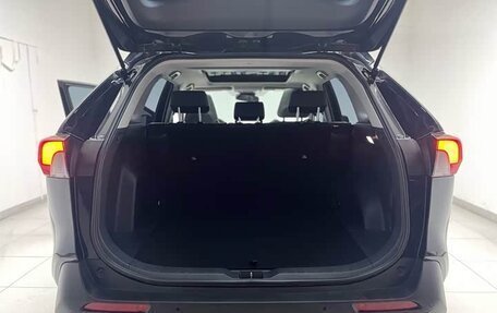 Toyota RAV4, 2023 год, 2 620 000 рублей, 15 фотография