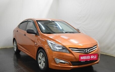 Hyundai Solaris II рестайлинг, 2015 год, 798 000 рублей, 3 фотография