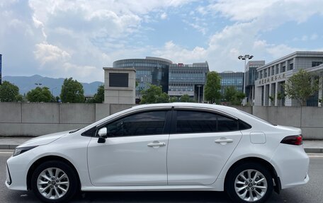 Toyota Corolla, 2021 год, 1 040 000 рублей, 3 фотография