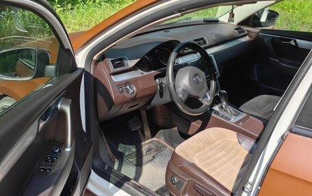 Volkswagen Passat B7, 2011 год, 998 000 рублей, 8 фотография
