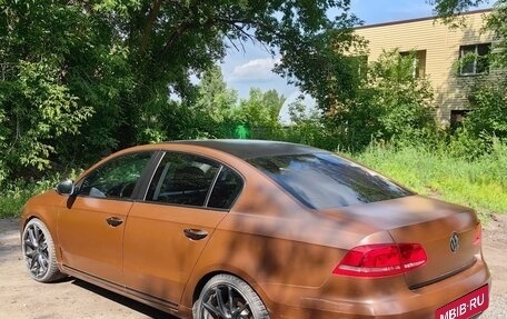 Volkswagen Passat B7, 2011 год, 998 000 рублей, 4 фотография