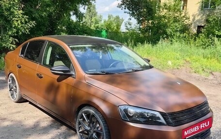 Volkswagen Passat B7, 2011 год, 998 000 рублей, 3 фотография