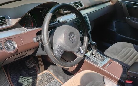 Volkswagen Passat B7, 2011 год, 998 000 рублей, 10 фотография