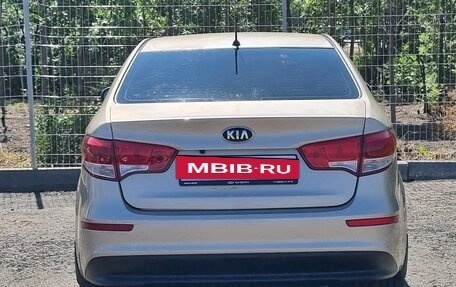KIA Rio III рестайлинг, 2015 год, 950 000 рублей, 6 фотография