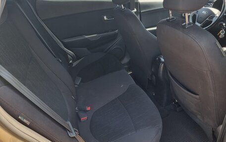 KIA Rio III рестайлинг, 2015 год, 950 000 рублей, 10 фотография