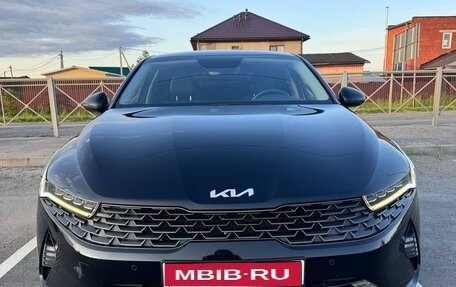 KIA K5, 2022 год, 2 600 000 рублей, 1 фотография