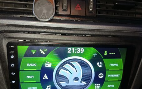 Skoda Rapid I, 2015 год, 785 000 рублей, 2 фотография