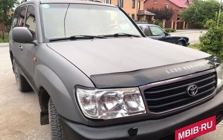 Toyota Land Cruiser 100 рестайлинг 2, 2002 год, 1 750 000 рублей, 26 фотография