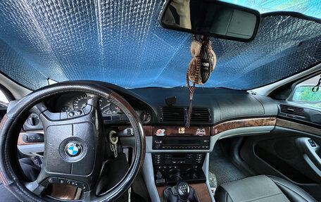 BMW 5 серия, 2001 год, 650 000 рублей, 10 фотография
