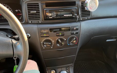 Toyota Corolla, 2006 год, 570 000 рублей, 9 фотография