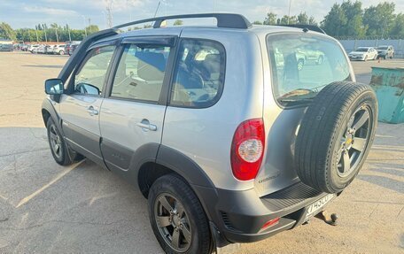 Chevrolet Niva I рестайлинг, 2017 год, 655 000 рублей, 4 фотография