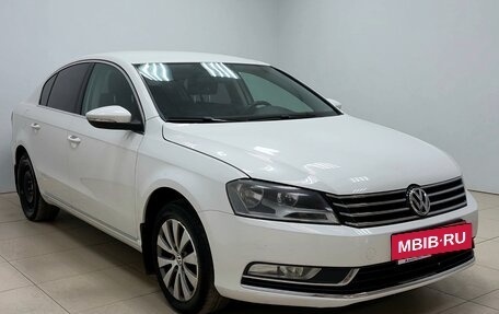 Volkswagen Passat B7, 2011 год, 1 050 000 рублей, 3 фотография
