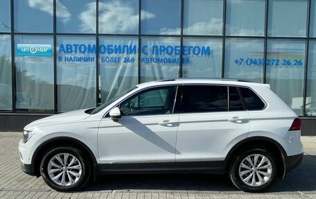 Volkswagen Tiguan II, 2017 год, 2 492 111 рублей, 2 фотография