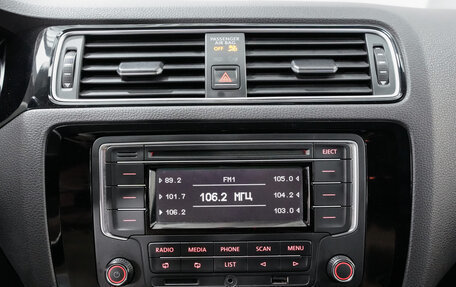 Volkswagen Jetta VI, 2015 год, 1 350 000 рублей, 17 фотография