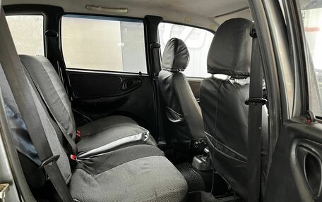 Chevrolet Niva I рестайлинг, 2005 год, 199 000 рублей, 15 фотография