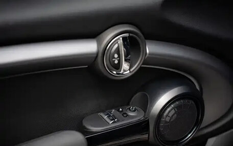 MINI Hatch, 2022 год, 2 790 000 рублей, 11 фотография