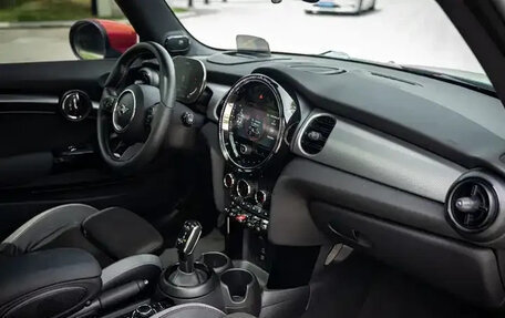 MINI Hatch, 2022 год, 2 790 000 рублей, 20 фотография