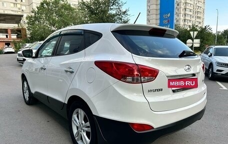 Hyundai ix35 I рестайлинг, 2012 год, 1 099 000 рублей, 3 фотография