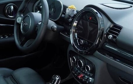 MINI Clubman, 2022 год, 2 840 000 рублей, 14 фотография