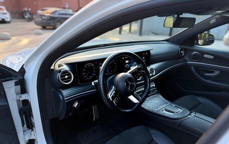 Mercedes-Benz E-Класс, 2020 год, 4 430 000 рублей, 4 фотография