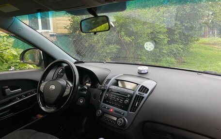 KIA cee'd I рестайлинг, 2008 год, 600 000 рублей, 2 фотография