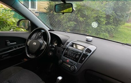 KIA cee'd I рестайлинг, 2008 год, 600 000 рублей, 7 фотография