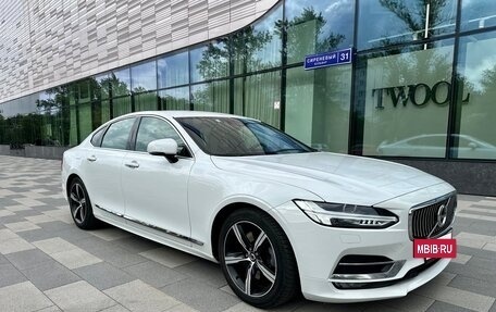 Volvo S90 II рестайлинг, 2019 год, 2 700 000 рублей, 4 фотография