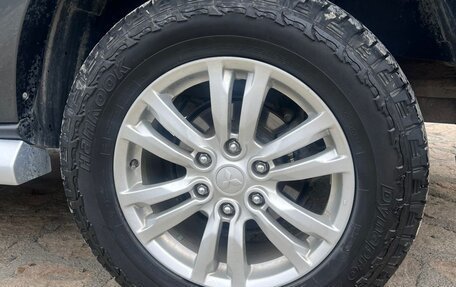 Mitsubishi Pajero IV, 2012 год, 2 350 000 рублей, 8 фотография