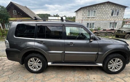 Mitsubishi Pajero IV, 2012 год, 2 350 000 рублей, 15 фотография
