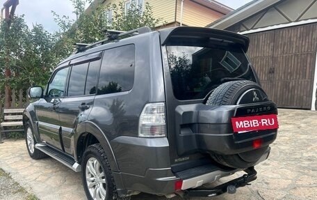 Mitsubishi Pajero IV, 2012 год, 2 350 000 рублей, 3 фотография