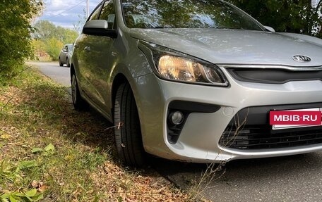 KIA Rio IV, 2018 год, 1 410 000 рублей, 3 фотография