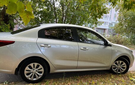 KIA Rio IV, 2018 год, 1 410 000 рублей, 12 фотография