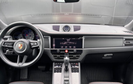 Porsche Macan I рестайлинг, 2022 год, 4 230 000 рублей, 5 фотография