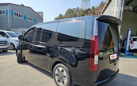 Hyundai Staria, 2022 год, 3 059 000 рублей, 4 фотография
