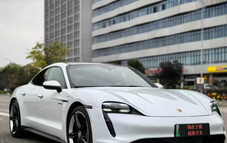 Porsche Taycan I, 2022 год, 9 490 000 рублей, 3 фотография