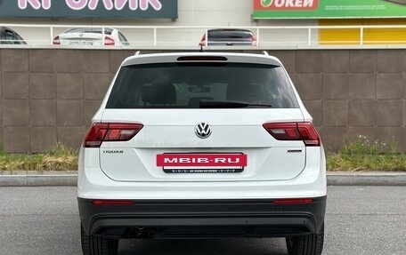 Volkswagen Tiguan II, 2018 год, 2 120 000 рублей, 9 фотография
