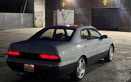 Toyota Crown, 1992 год, 590 000 рублей, 3 фотография