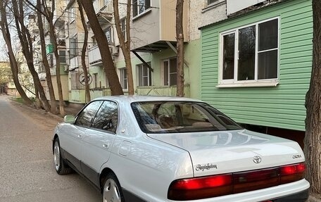 Toyota Crown, 1992 год, 590 000 рублей, 2 фотография